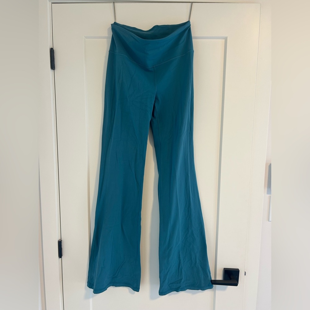 Athleta Teal flare leggings